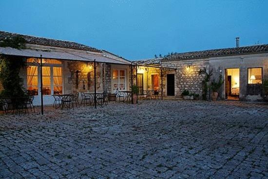 Masseria Ciancio Casa Serrafiori 外观 照片